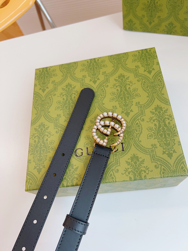 スーパーコピーグッチベルト細部ディテール